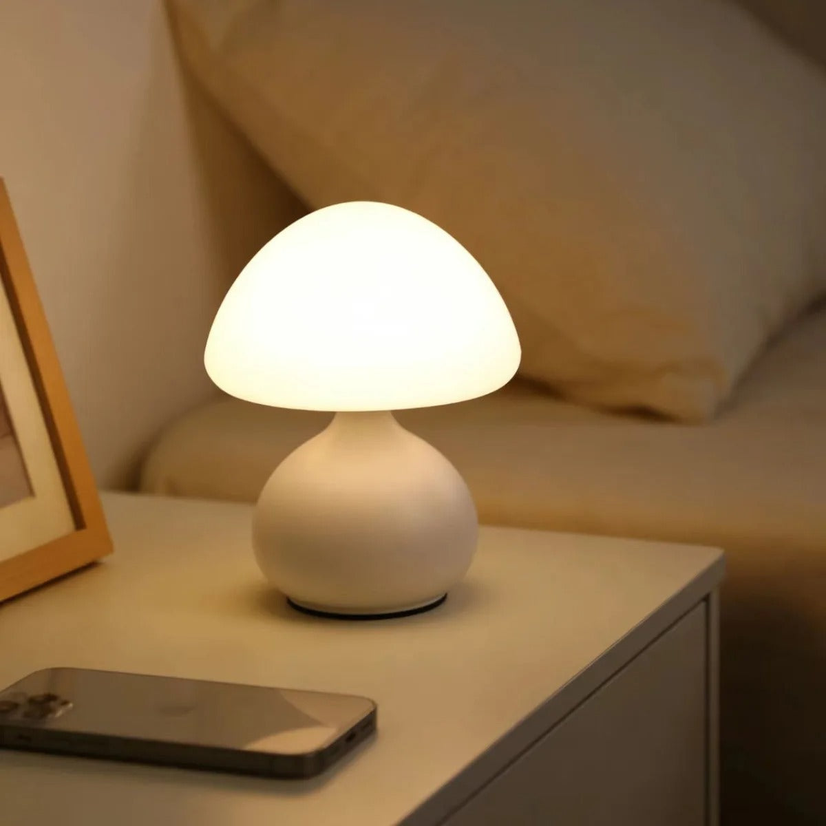 Minimalist Mushroom Table Lamp